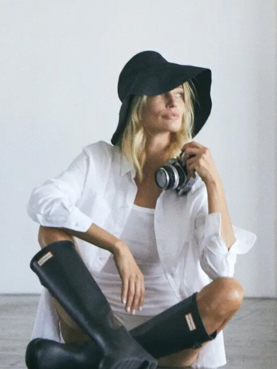 (RARE) JANESSA LEONE | 100% WAXED COTTON \